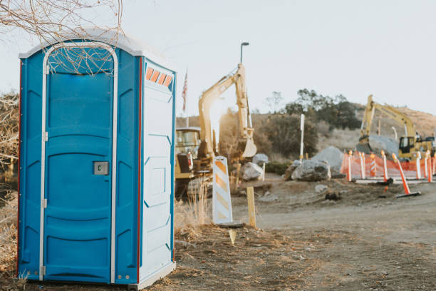 Portable Toilet Options We Offer in River Oaks, TX